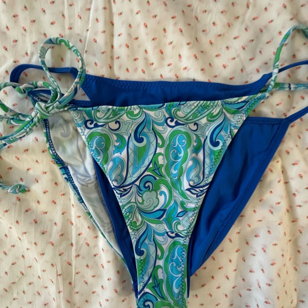 Storm Reid for PacSun Blue and Green Patterned Bikini Bottom